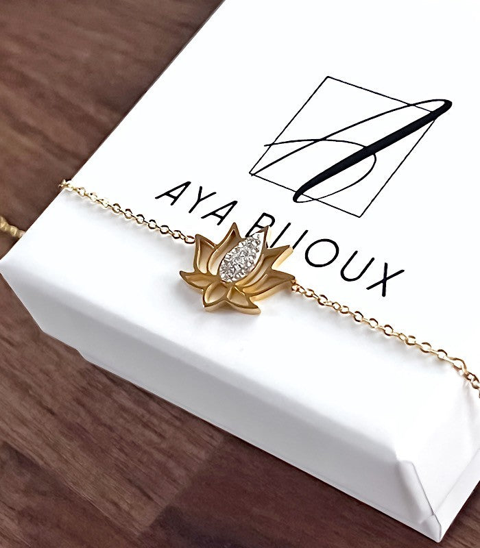 Collier LOTUS