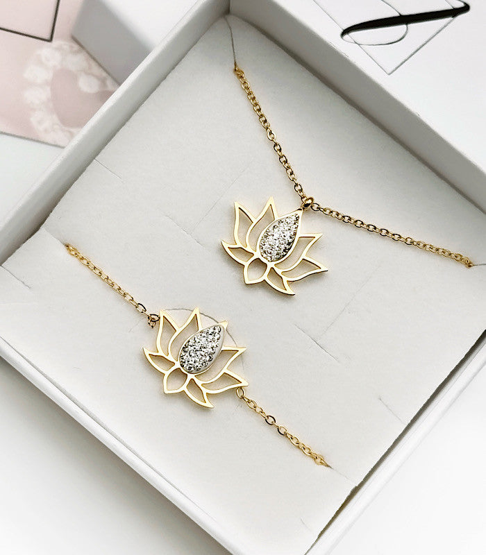 Collier Lotus AYA Bijoux, vue 3